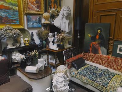 打卡北京神仙場地 這個畫室拍照真的太好看了!期待膠片成片~