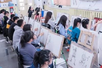 北京畫室有什么優勢?為什么建議去北京畫室集訓?